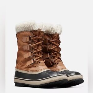 Sorel Winter Carnival Boot, Size W10 M8